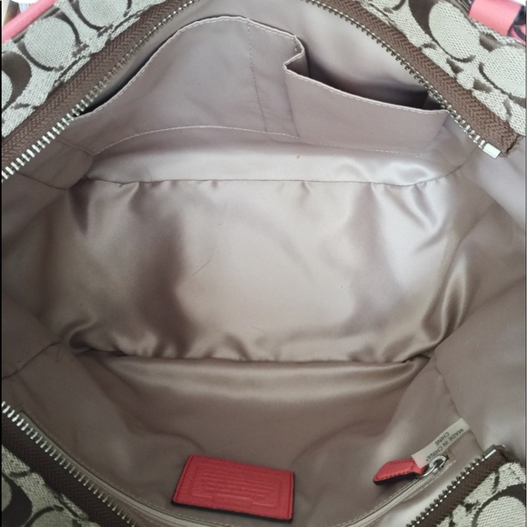 Coach Handbag - Picture 3 of 4